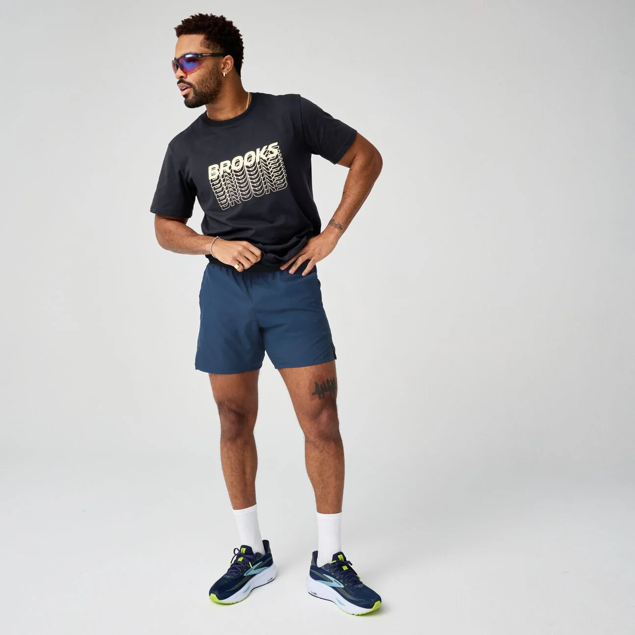 Men’s Dash 2-in-1 Short (428 - Midnight Run/Black) - Image 3