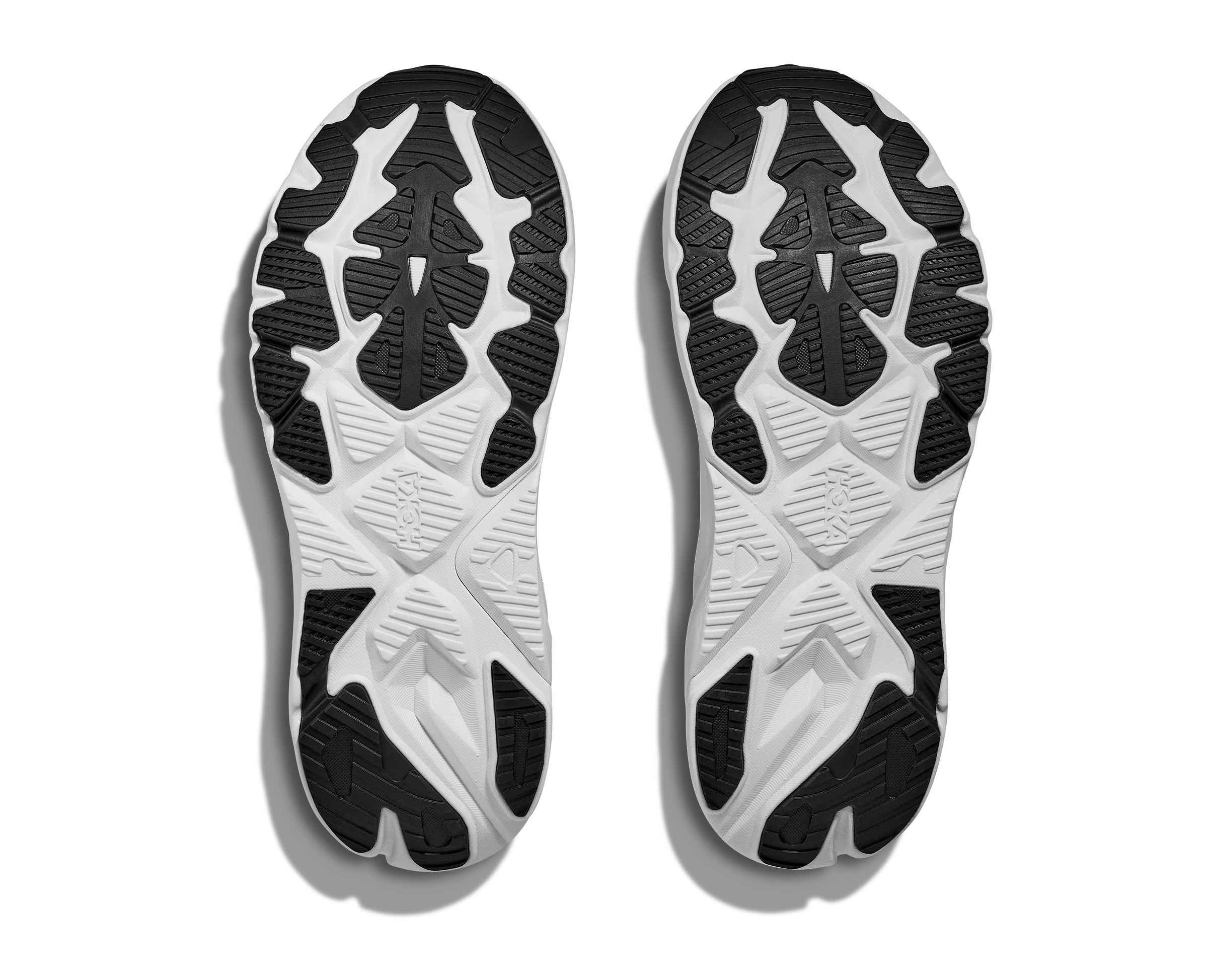 Men's Arahi 8 WIDE (BWHT - Black/White) - Image 7