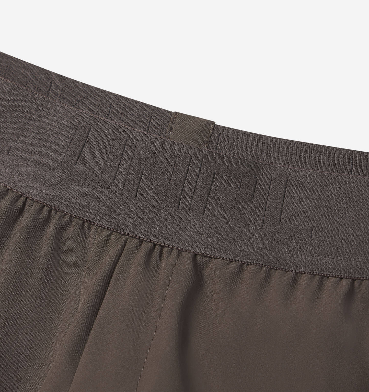 Men's Daybreaker Short [7.5"] (Dark Taupe) - Image 4