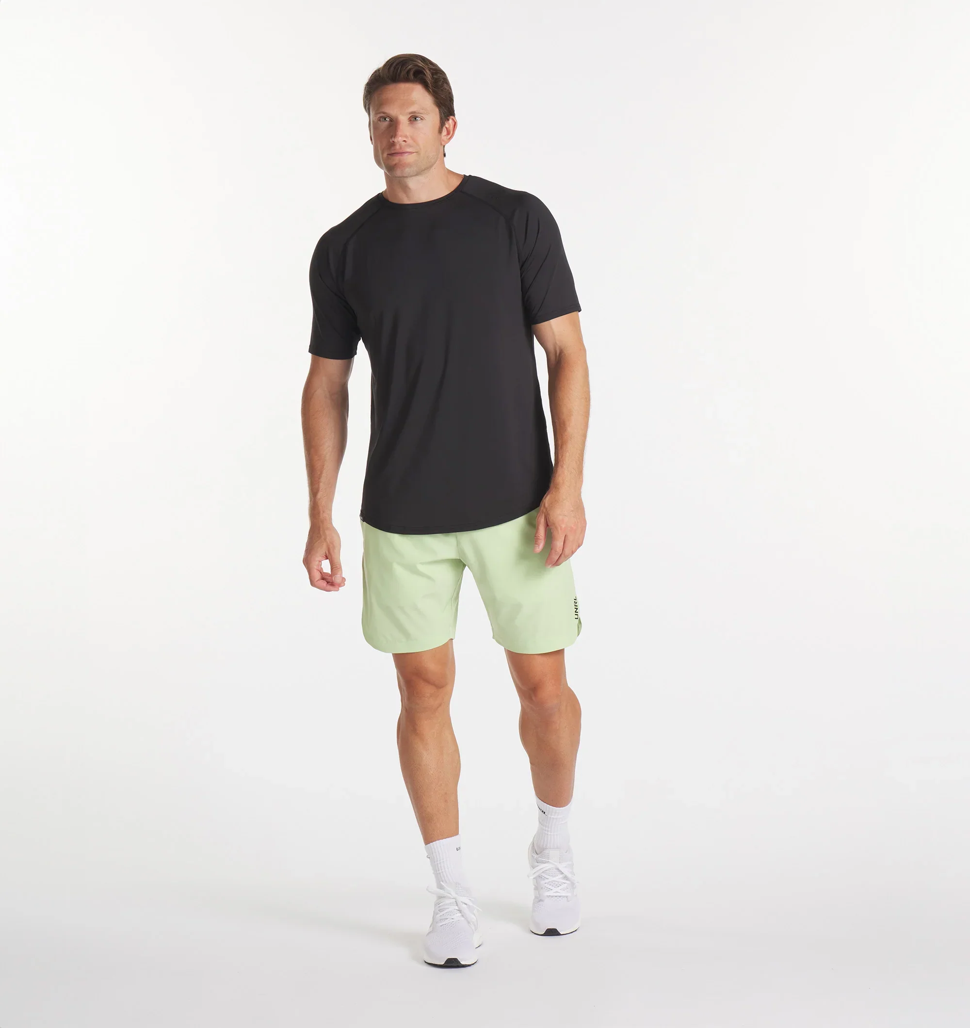 Men's Daybreaker Short [7.5"] (Matcha) - Image 3