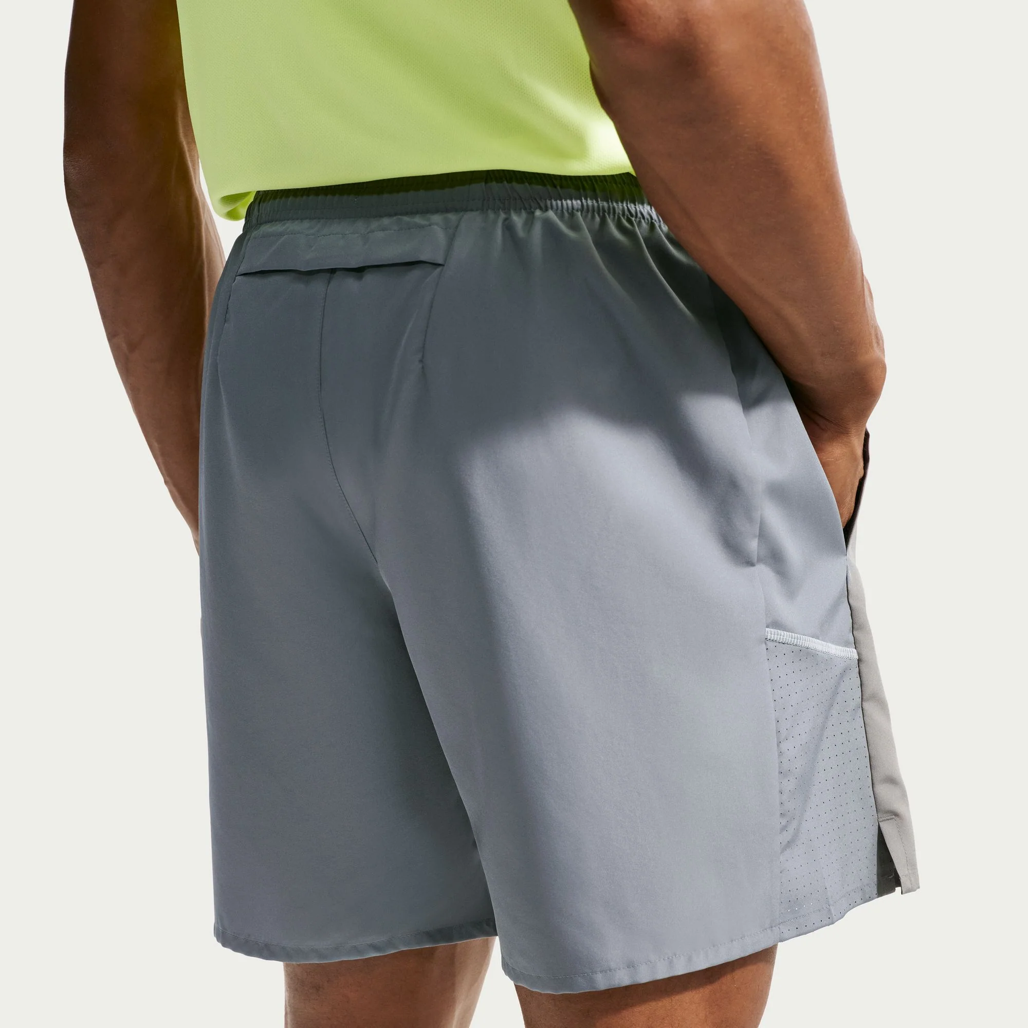 Men's Miler Dri-FIT 2-in-1 7" Running Shorts (084 - Smoke Grey/Smoke Grey/Reflective Silver) - Image 2