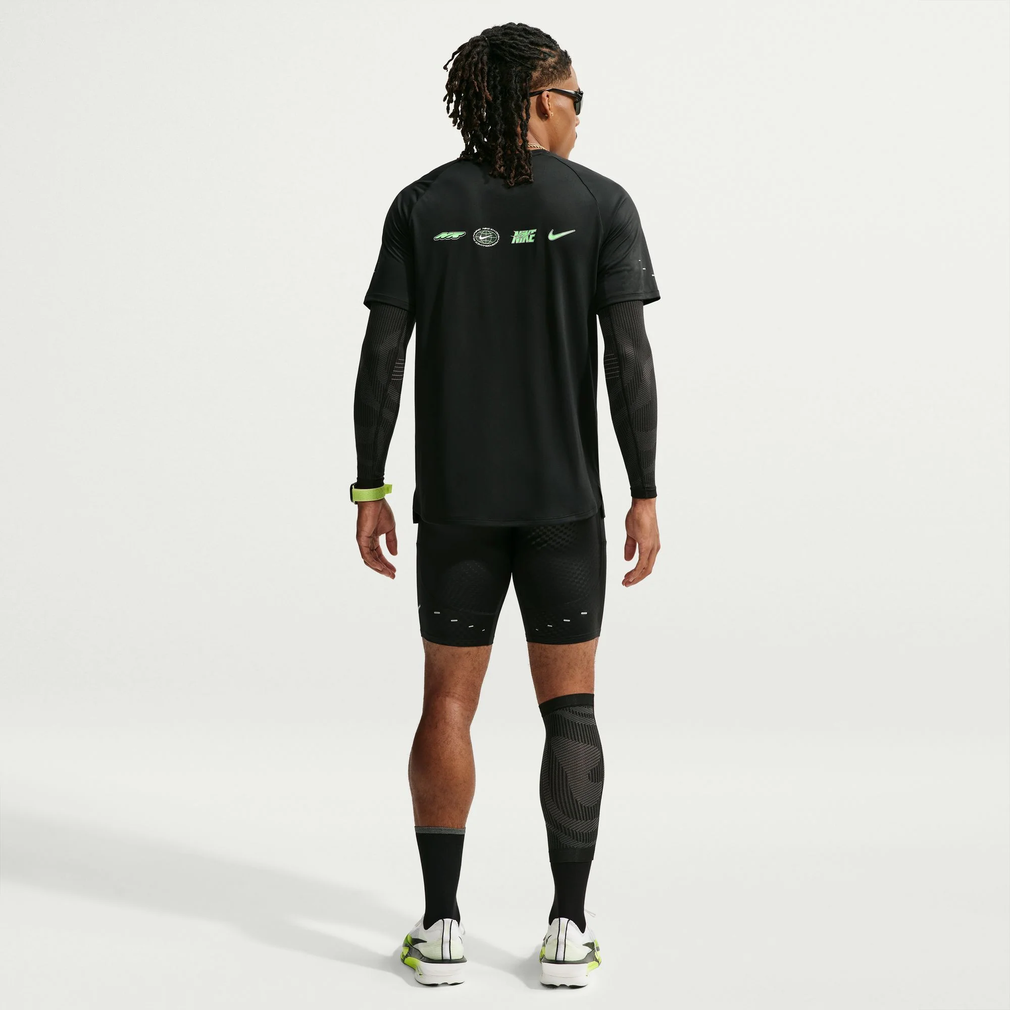 Men's Stride Dri-FIT 1/2-Length Running Tights (010 - Black/Illusion Green/Reflective Silver) - Image 3