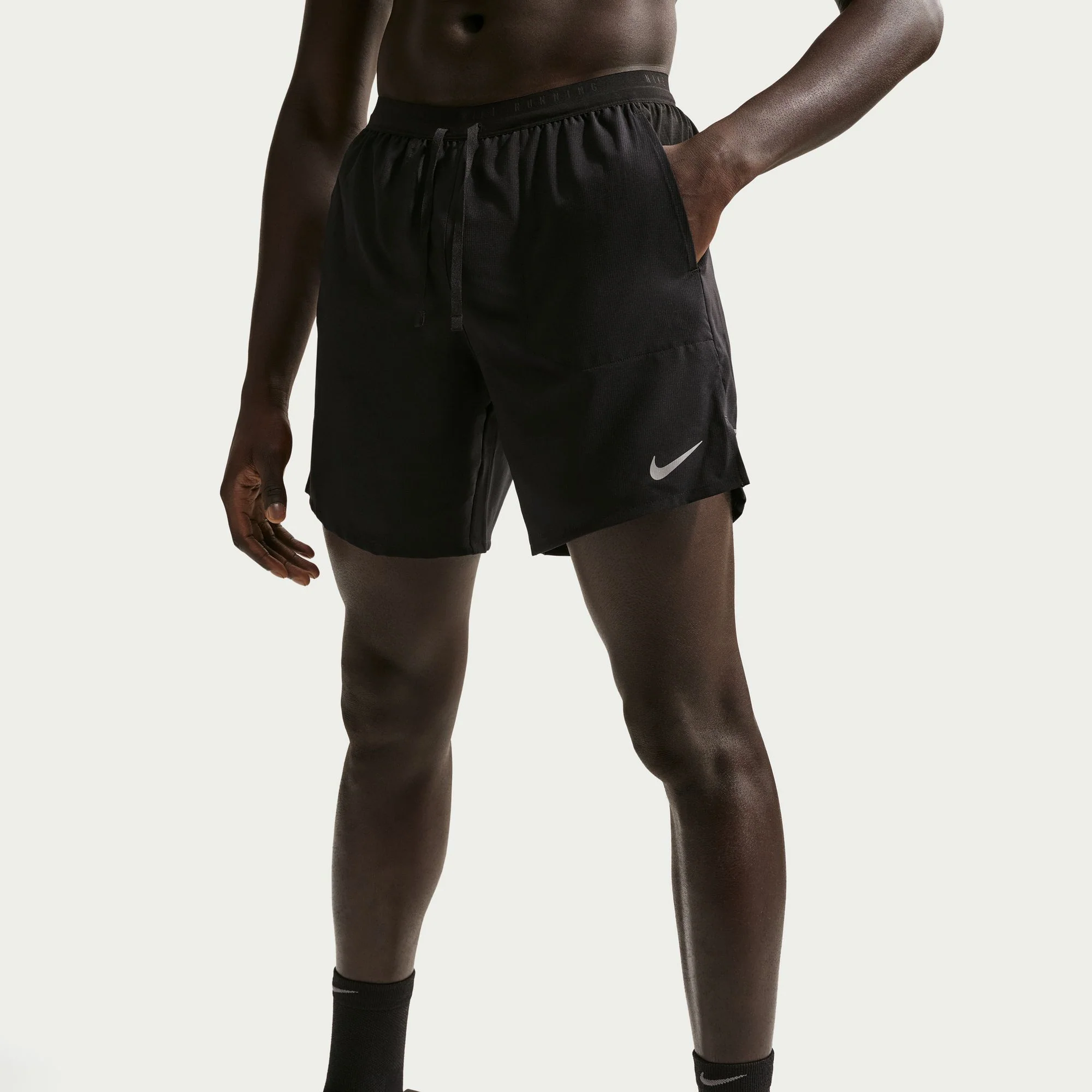 Men's Stride Dri-FIT 7" 2-in-1 Running Shorts (010 - Black/Reflective Silver)