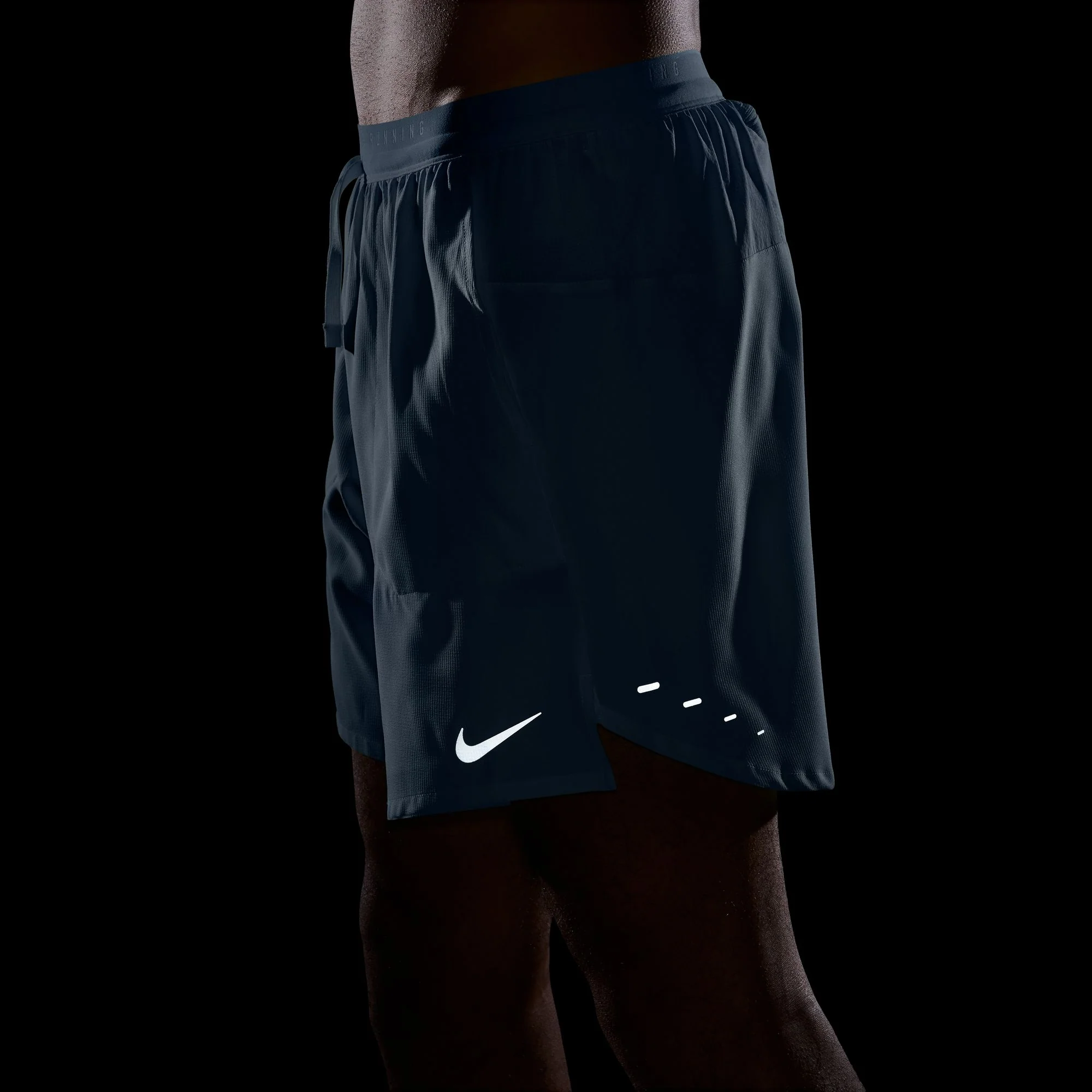 Men's Stride Dri-FIT 7" Brief-Lined Running Shorts (486 - Work Blue/Reflective Silver) - Image 6