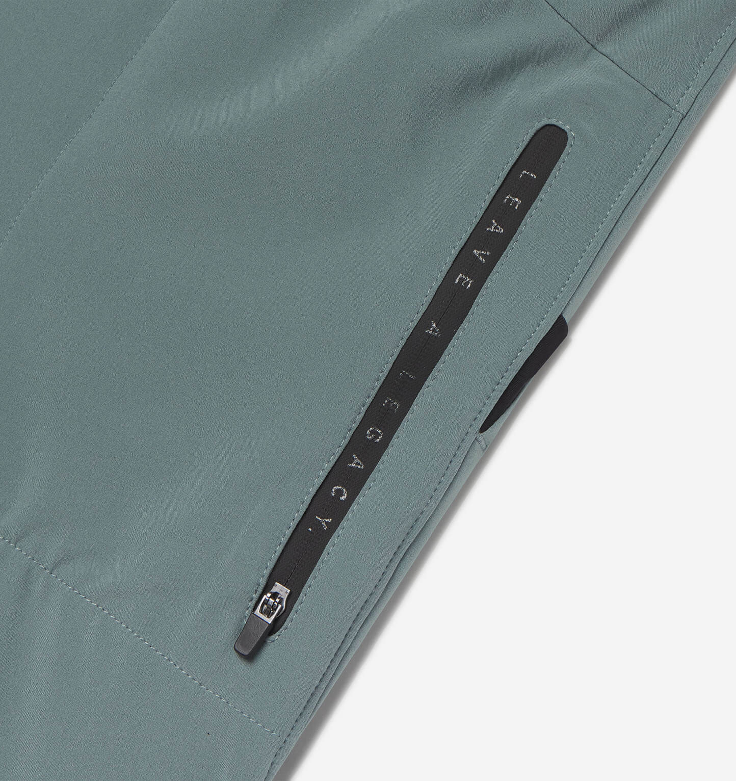 Men's Stride Short [7.5"] (Aloe) - Image 8