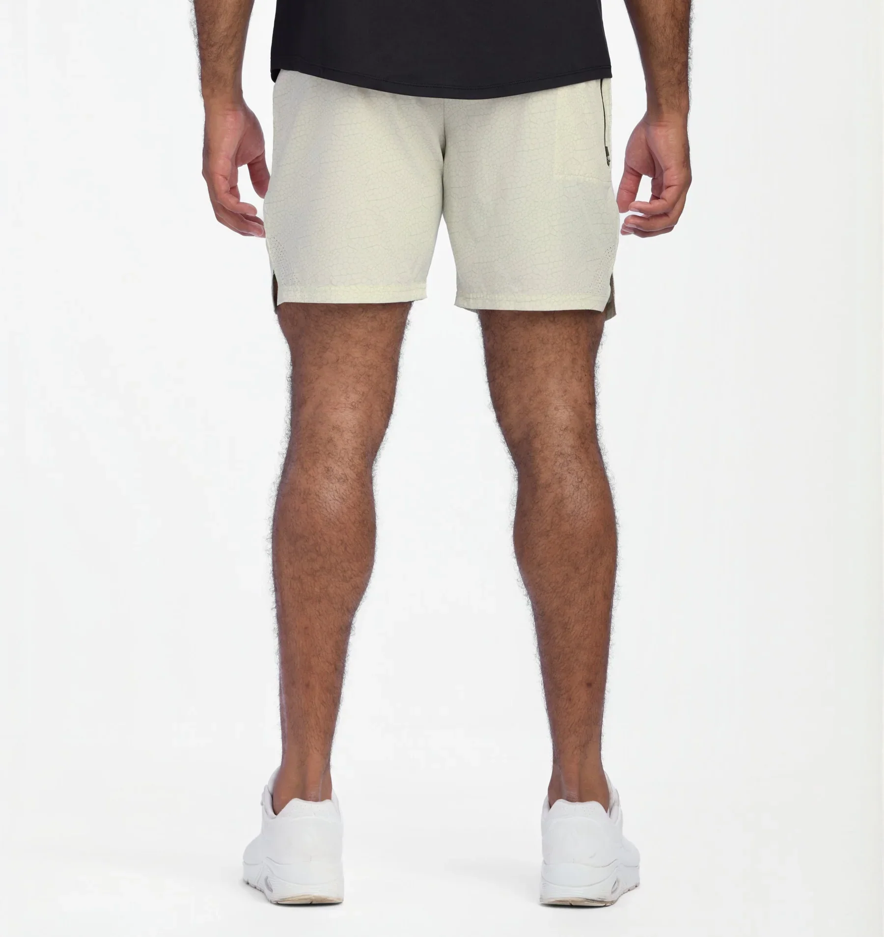 Men's Stride Short [7.5"] (Cayman Coconut) - Image 3