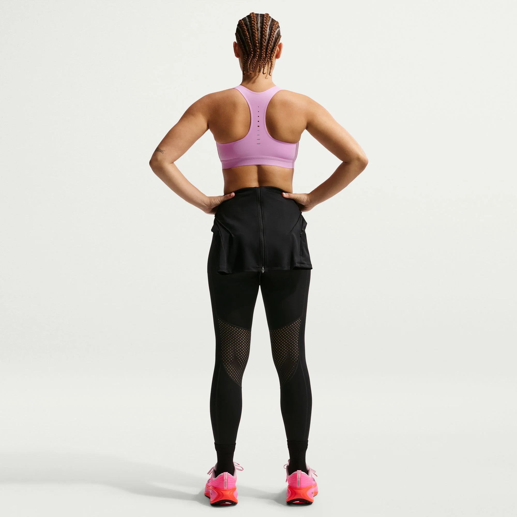 Women’s Swift High-Support Lightly Lined Sports Bra (503 - Lt Magenta/Reflective Silver) - Image 4