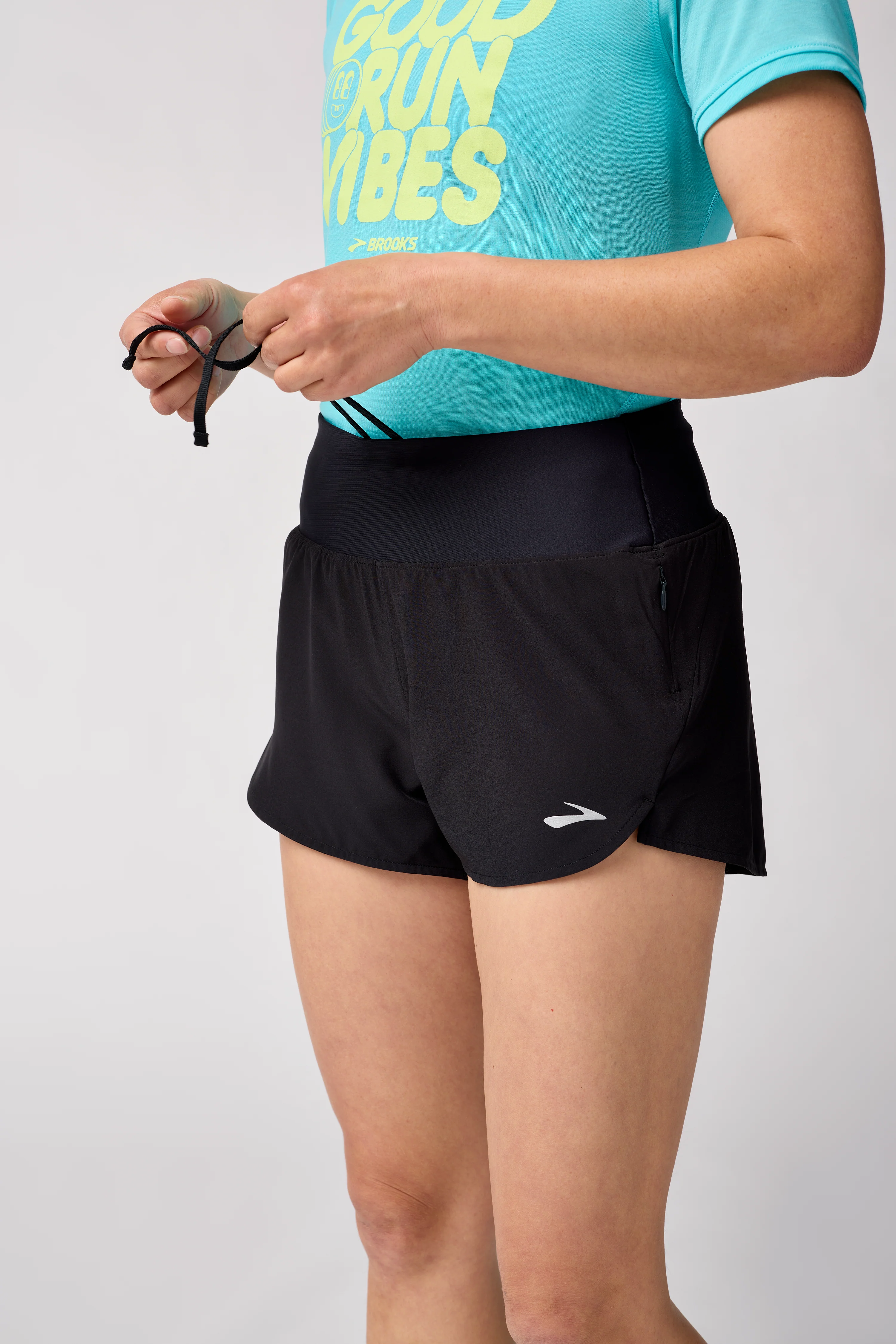 Women's Chaser 3" Shorts (001 - Black) - Image 4