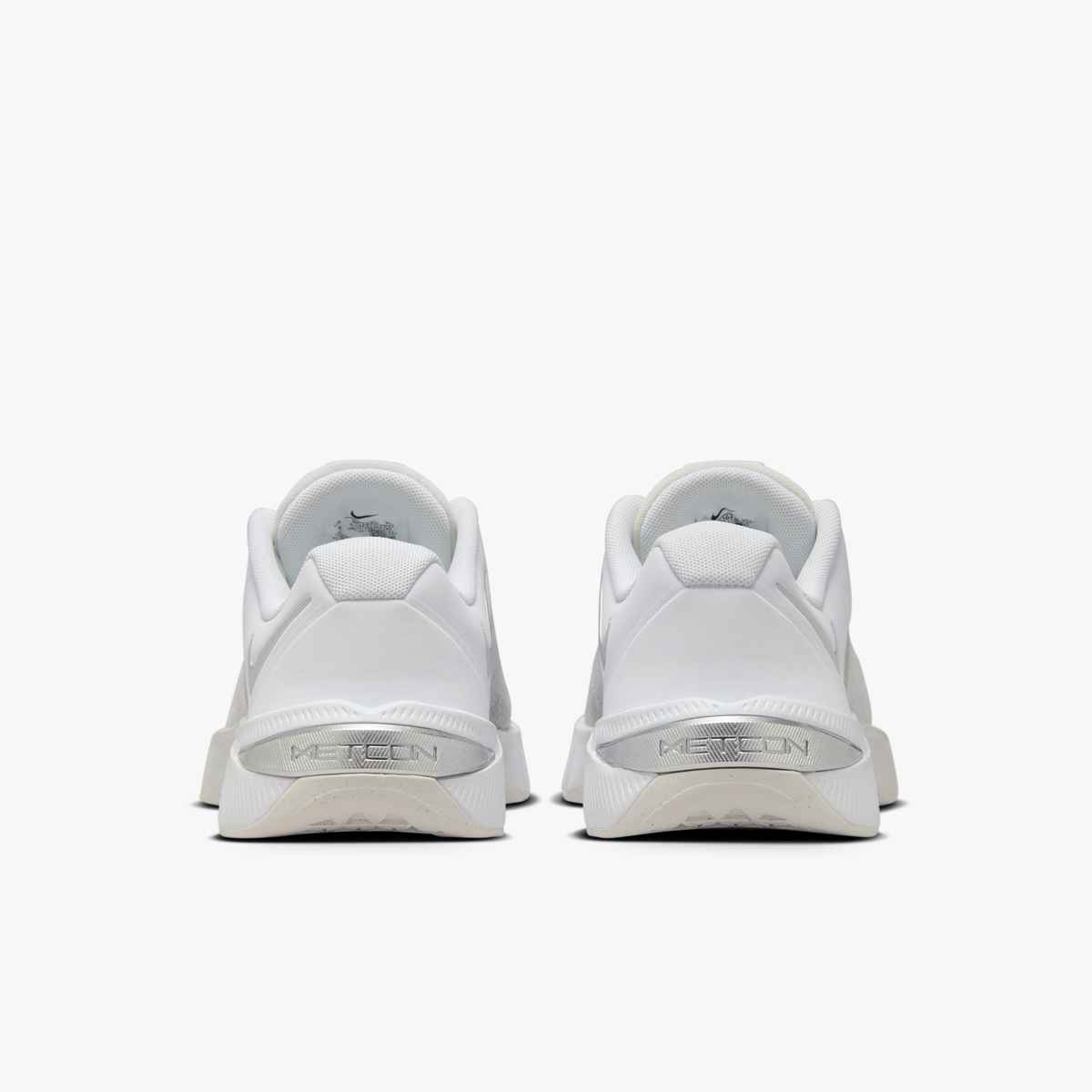 Women's Metcon 10 (100 - White/Metallic Silver-Platinum Tint) - Image 5