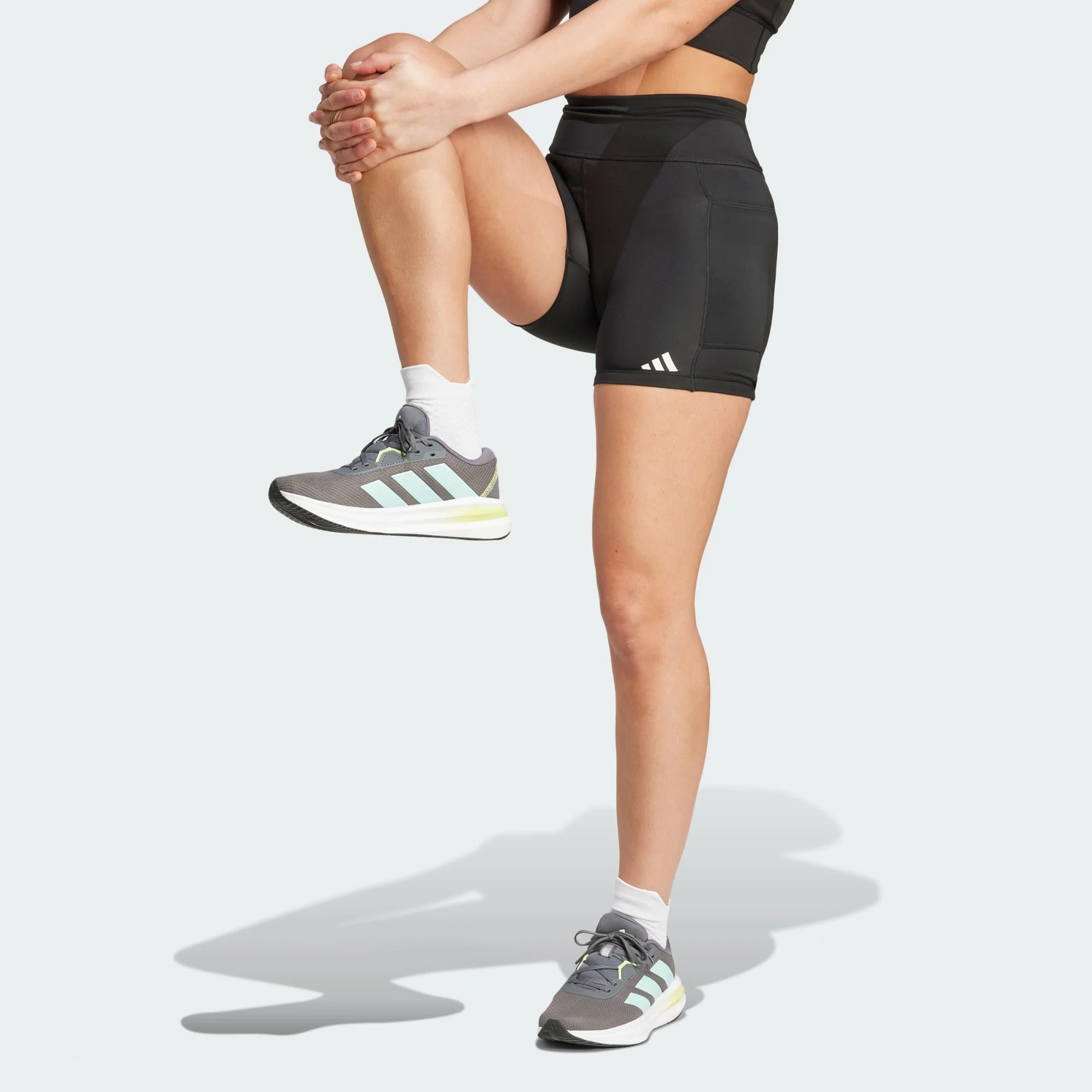 Women's OTR Short Leggings (Black)
