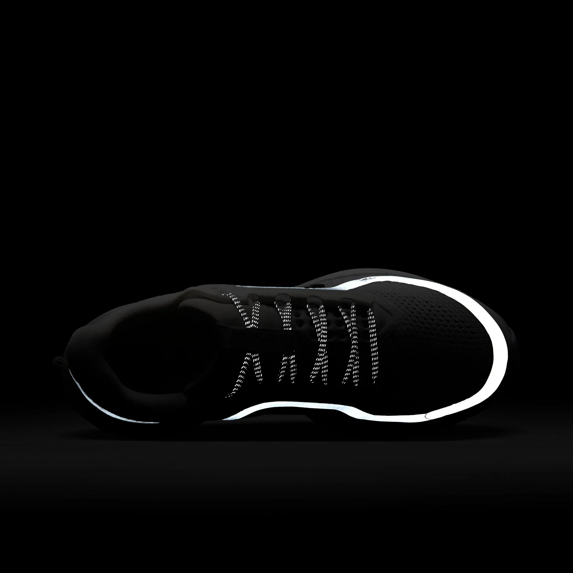 Women's Pegasus Premium (102 - White/Metallic Silver-Metallic Silver) - Image 13
