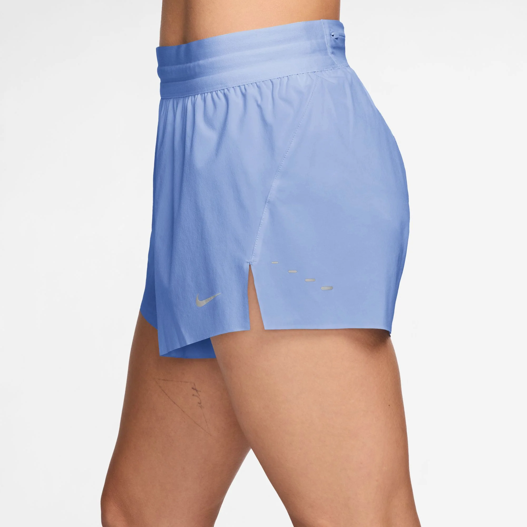 Women's Swift Dri-FIT Mid-Rise 2.5" Brief-Lined Running Shorts (468 - Aluminum/Reflective Silver) - Image 3