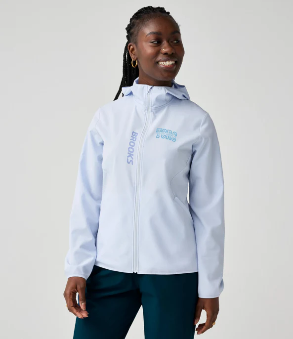 Women's TCRC x Brooks Canopy Packable Jacket (456 - Halogen Blue)