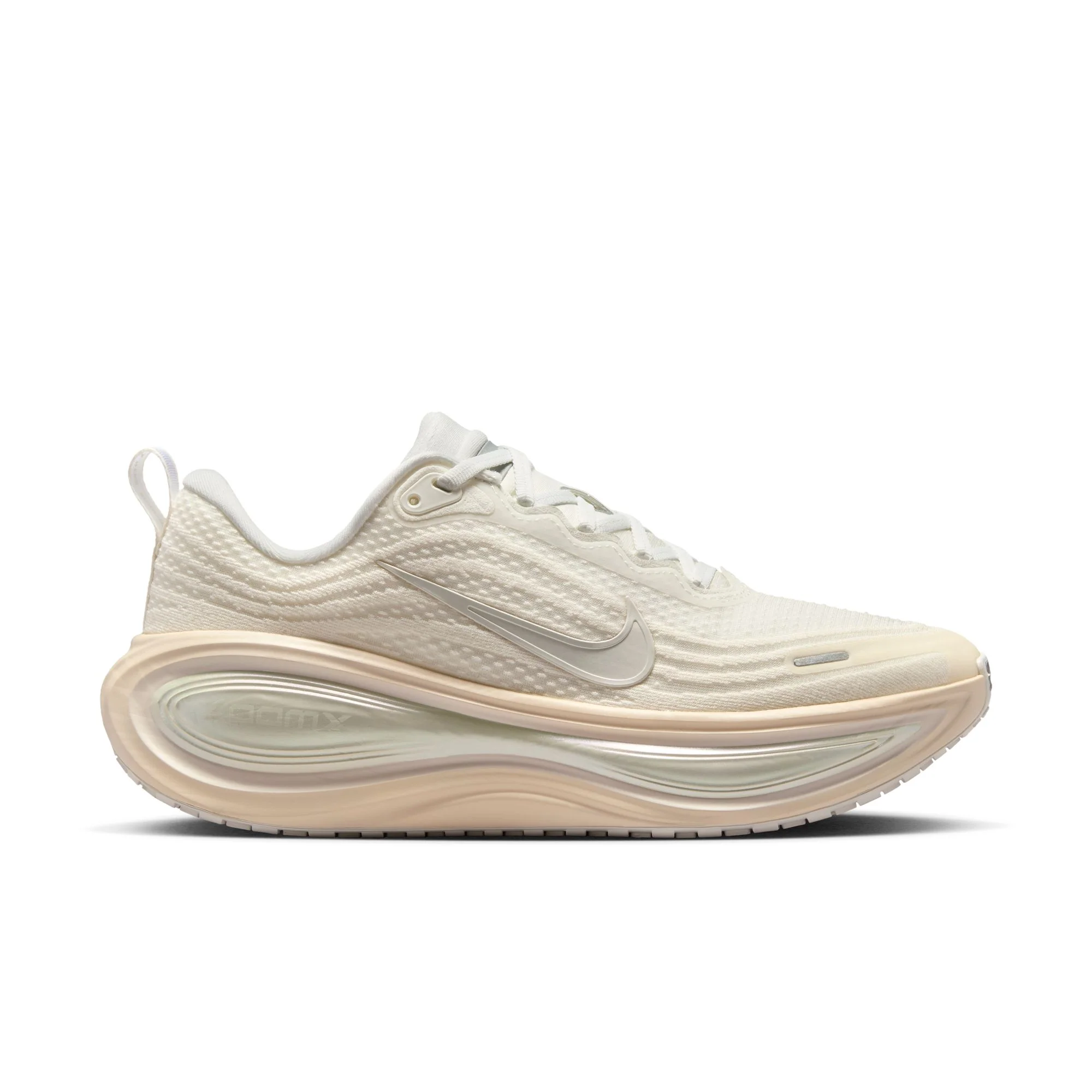 Women's Vomero Plus (100 - Summit White/Chalk-Phantom-Pure Platinum)